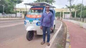 electric auto into solar powered vehicle