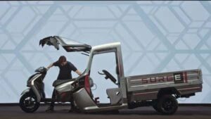 Hero Motocorp Surge S32 2 in 2 ev