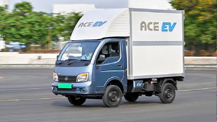 150km రేంజ్ తో Tata Ace EV