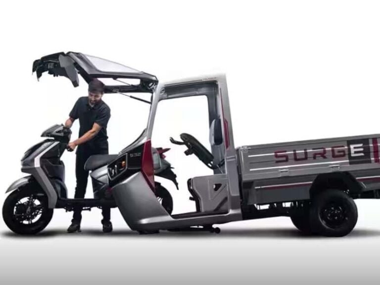 Hero Motocorp Surge S32 |  2 ఇన్ 1 వాహనం చూశారా? 3 నిమిషాల్లోనే త్రీవీలర్ నుంచి స్కూటర్ గా మార్చుకోవచ్చు..
