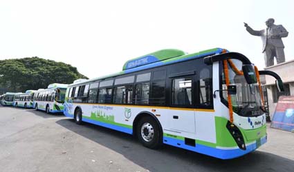 TGSRTC Electric Buses | ప్రయాణికులకు గుడ్ న్యూస్.. త్వరలో రోడ్లపైకి వెయ్యి కొత్త బస్సులు..  ఈ రూట్లలోనే.. ..