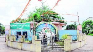 రైతులకు అలర్ట్: 12న వరంగల్ మార్కెట్ బంద్..