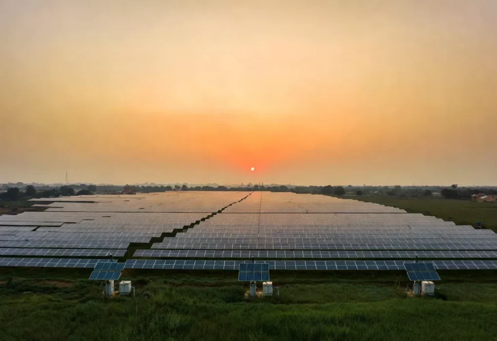 India Solar Capacity 150GW