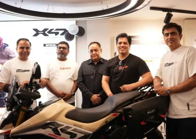 అల్ట్రావయోలెట్ కొత్త ఎక్స్​పీరియన్స్​ సెంటర్​ ప్రారంభం : ఒక్కసారి ఛార్జ్ చేస్తే 323 కి.మీ రేంజ్ ఇచ్చే బైక్​.. – Ultraviolette